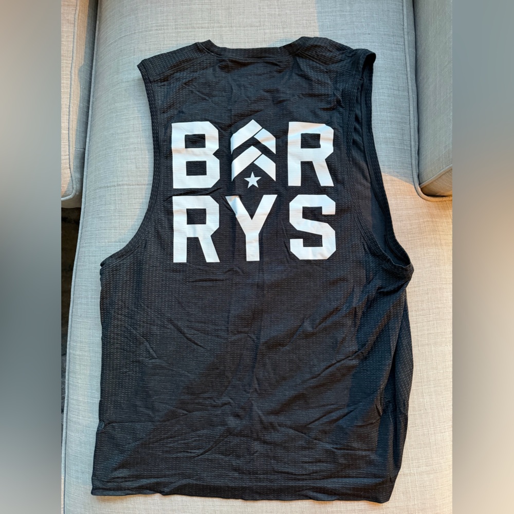 Barry's Bootcamp x Lululemon Paris Black Sleeveless Tank